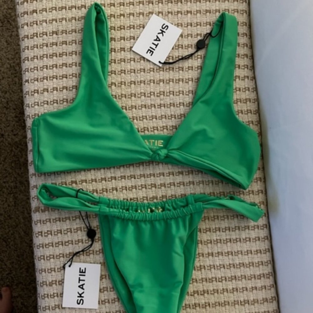 Skatie Swimwear Women's Bikini Set